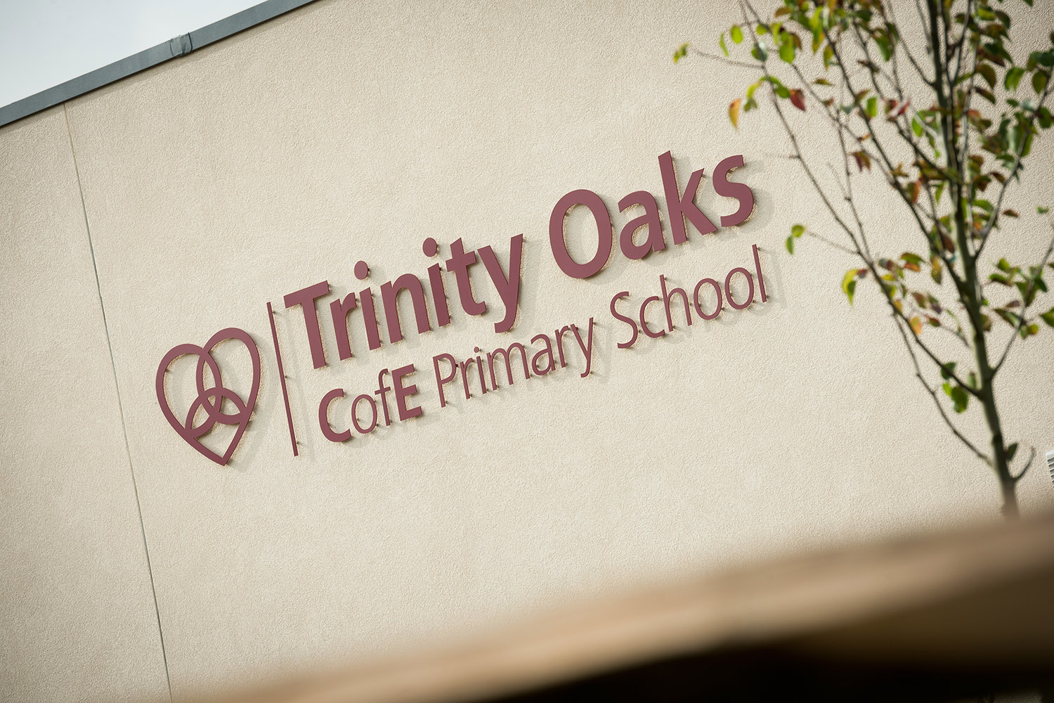 trinity-oaks-signage